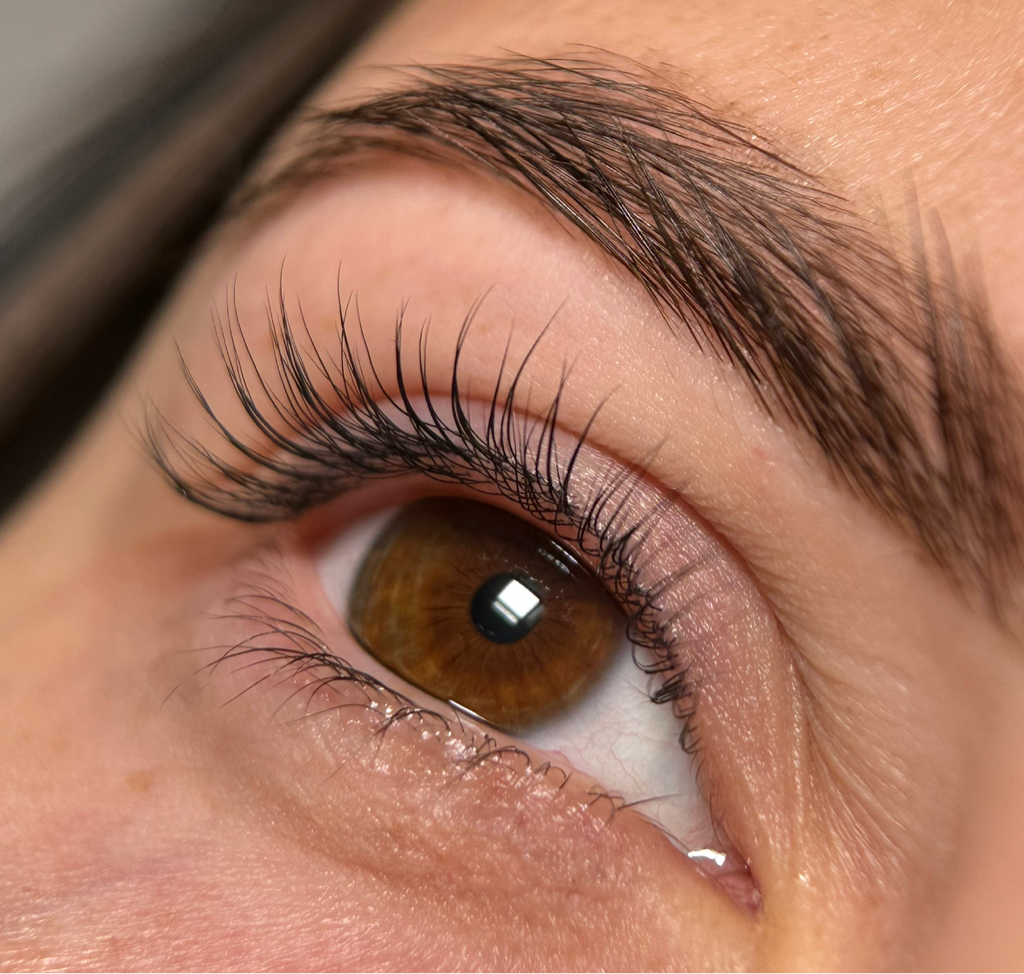 Ламинирование ресниц