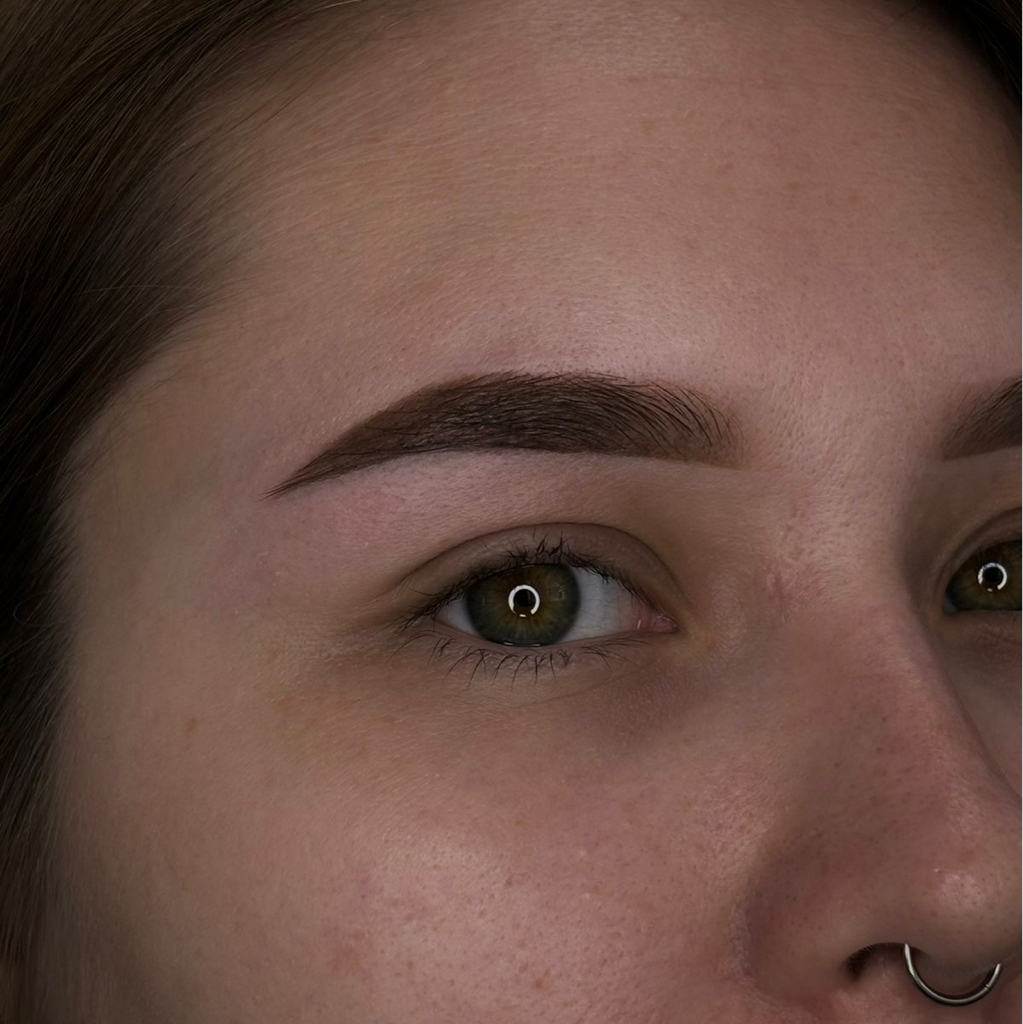 Окрашивание бровей без коррекции