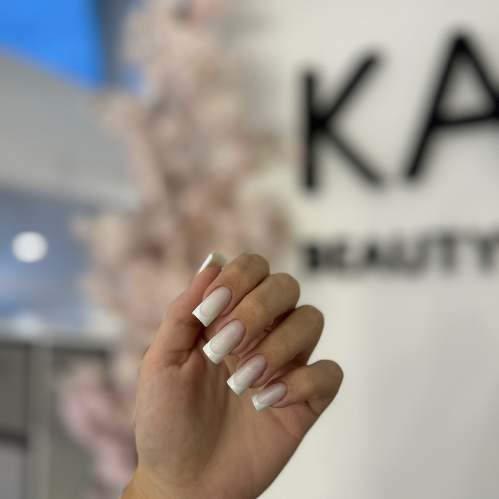 Маникюр + покрытие (включено снятие и укрепление)