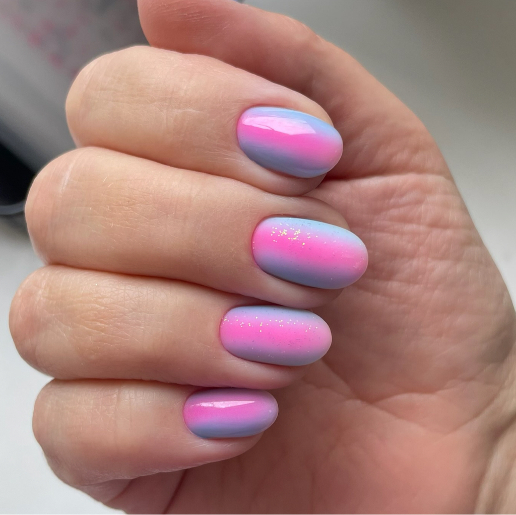 Комплекс АЭРО (маникюр+покрытие+дизайн аэрография 10 ногтей - градиент 1-2 цвета)