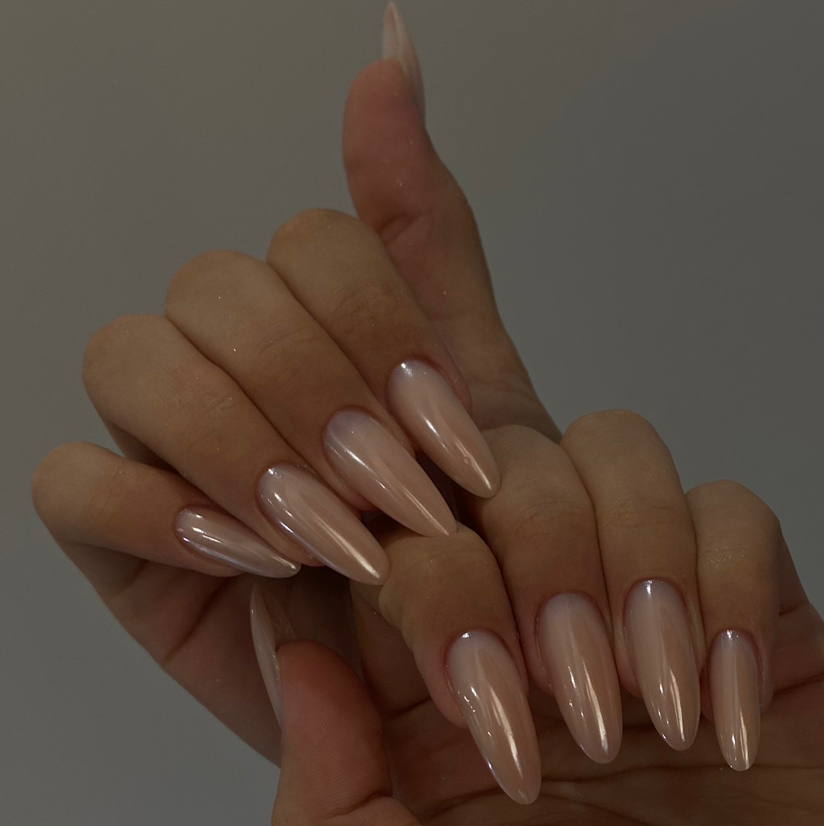 Наращивание ногтей