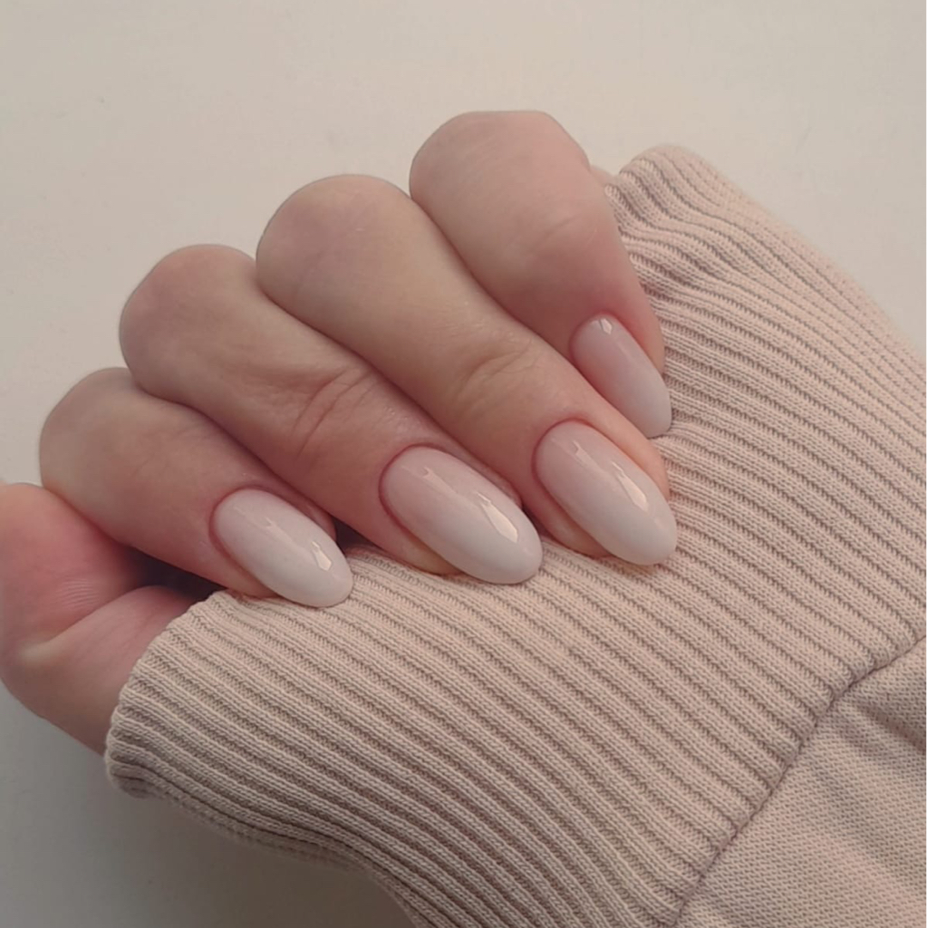 Коррекция нарощенных ногтей