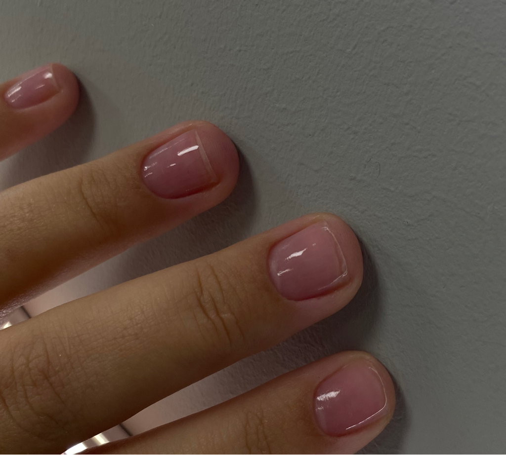 Маникюр без покрытия