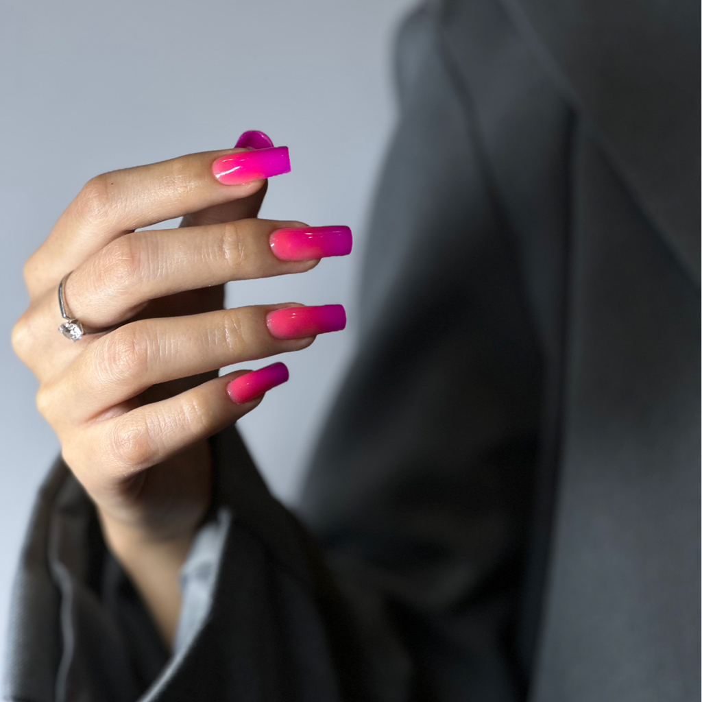 Наращивание ногтей