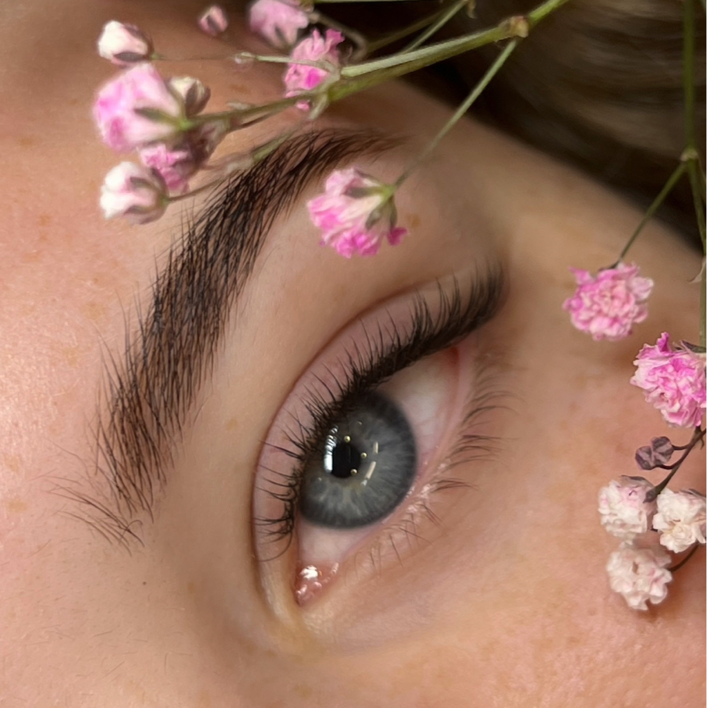 Наращивание ресниц 1.5D