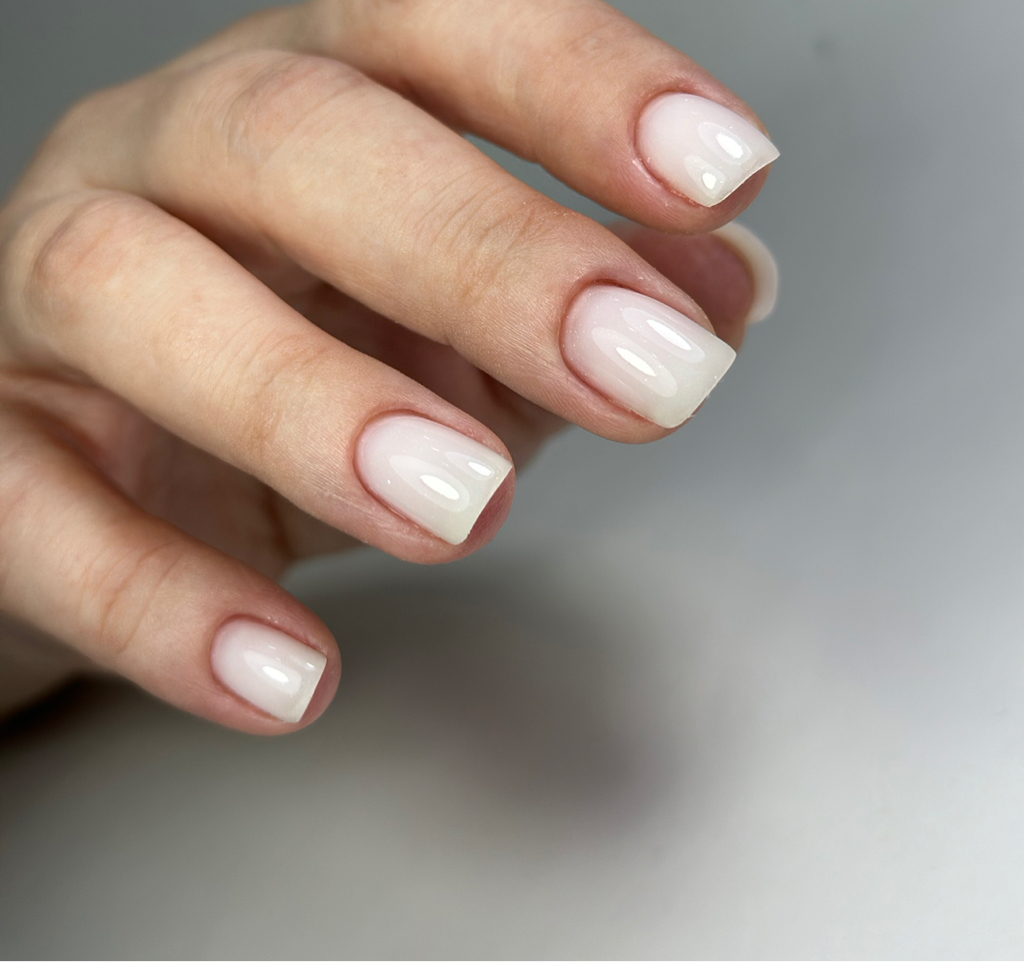 Маникюр укрепление покрытие