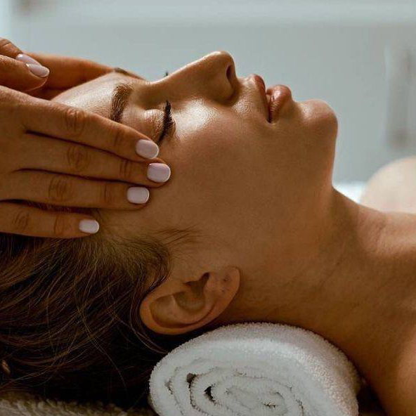 Миофасциальный массаж лица