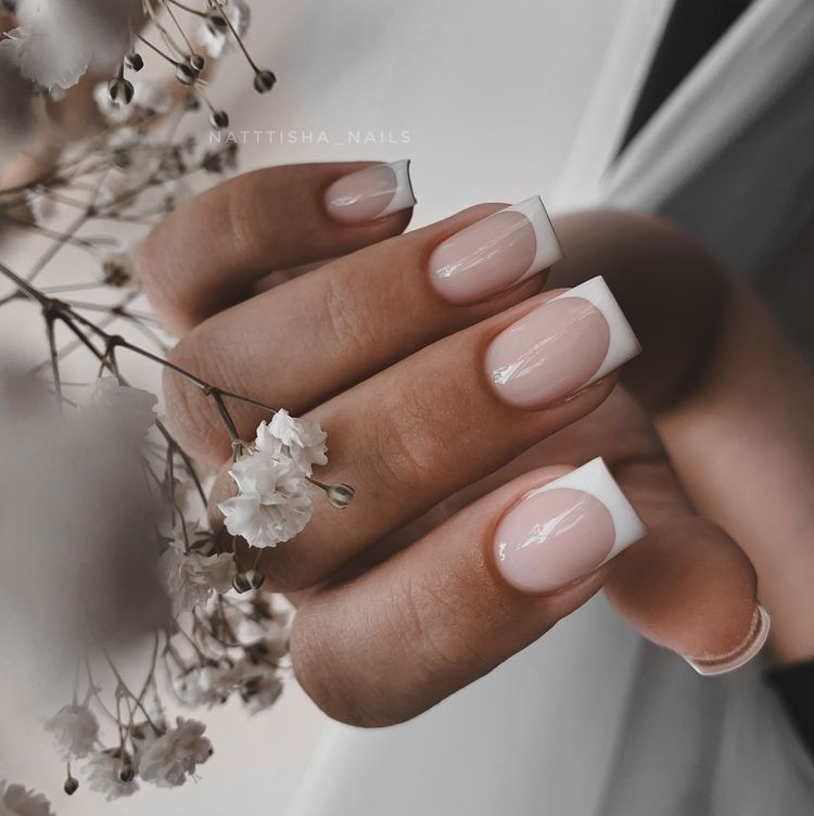 французский маникюр (френч)