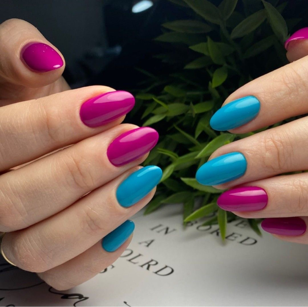 маникюр с г/лаком (один тон)