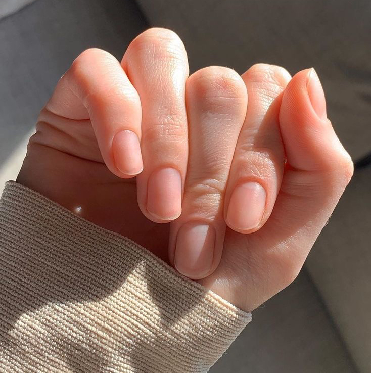 Гигиенический маникюр без покрытия