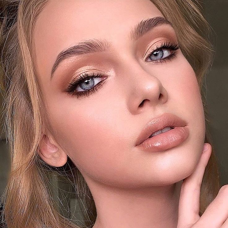 Дневной макияж