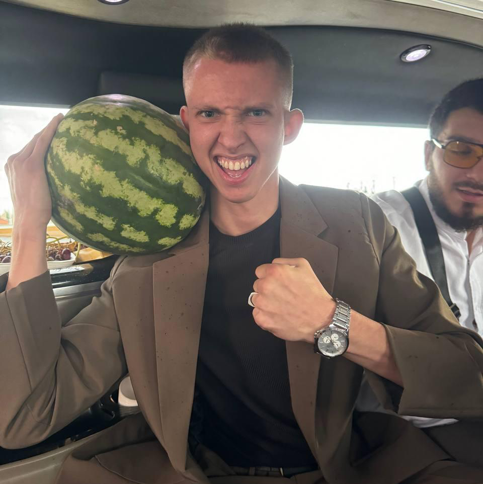 Бурковский Павел