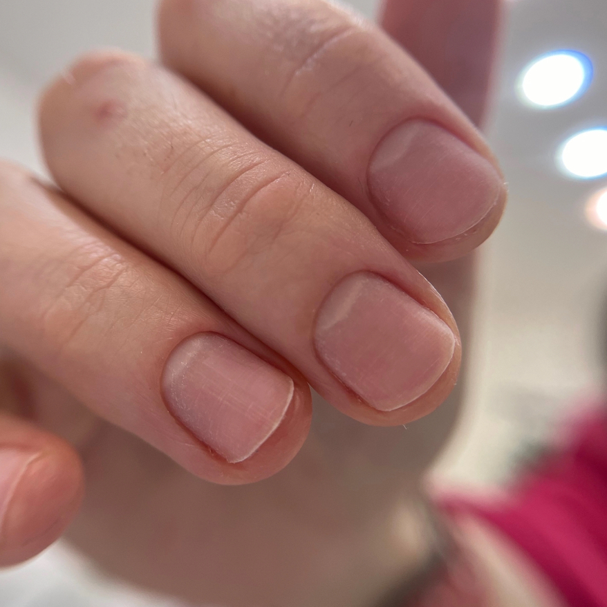 Маникюр без покрытия