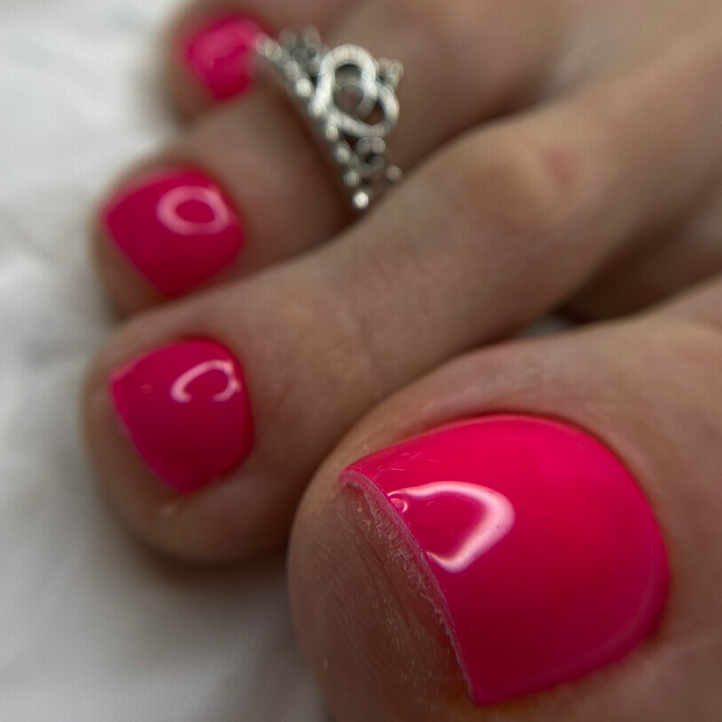 Педикюр+покрытие(без обработки стопы)