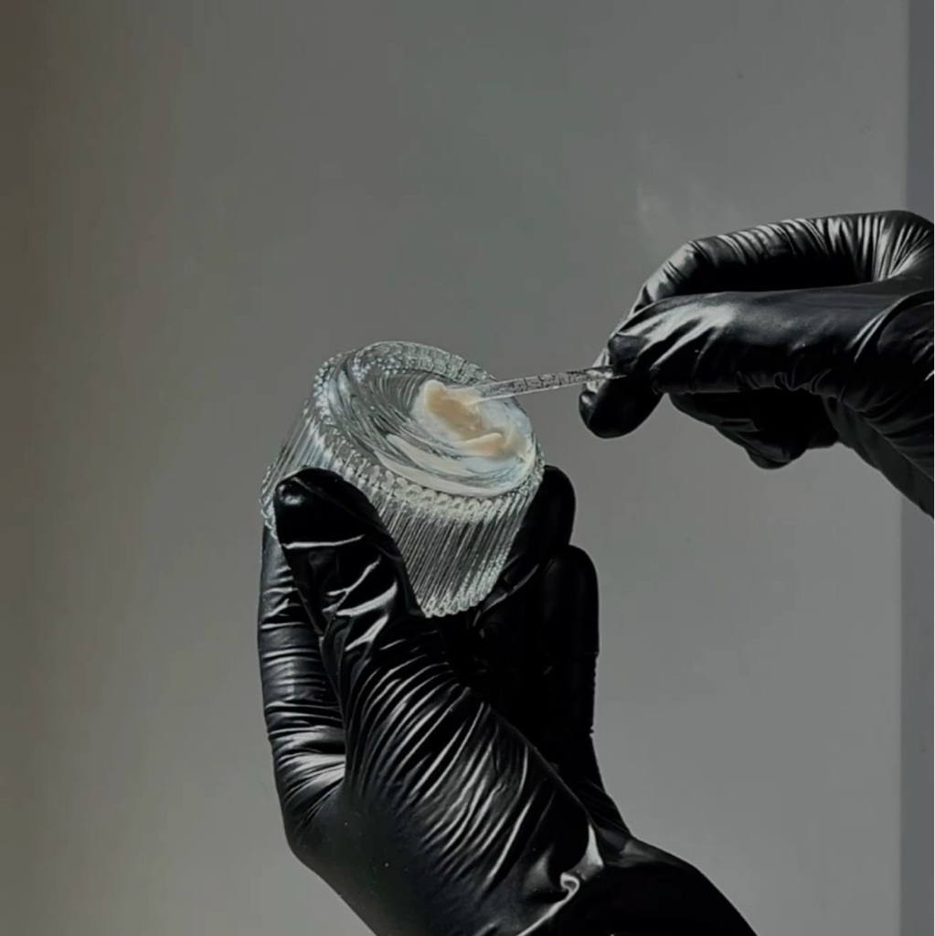 Коррекция бровей + ламинирование