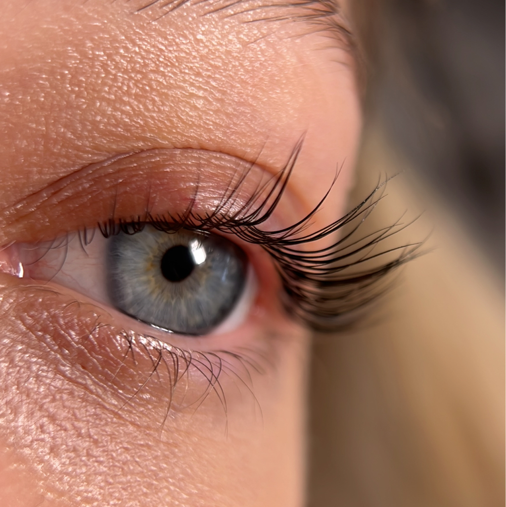 Ламинирование ресниц