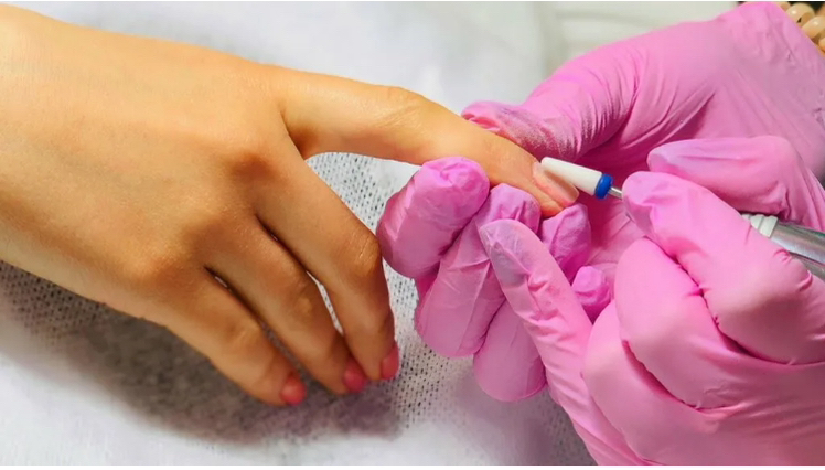 Снятие гель-лака без маникюра и последующего покрытия