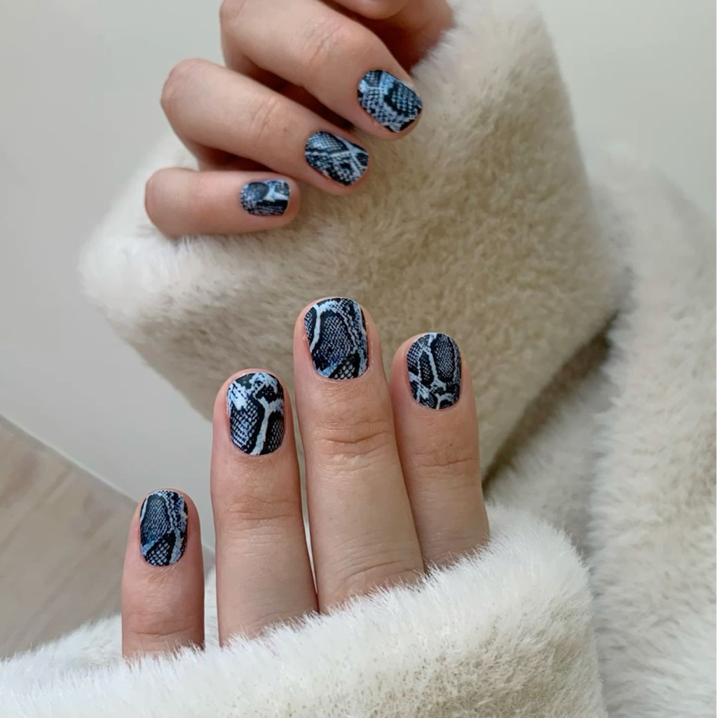 Покрытие пленками без маникюра