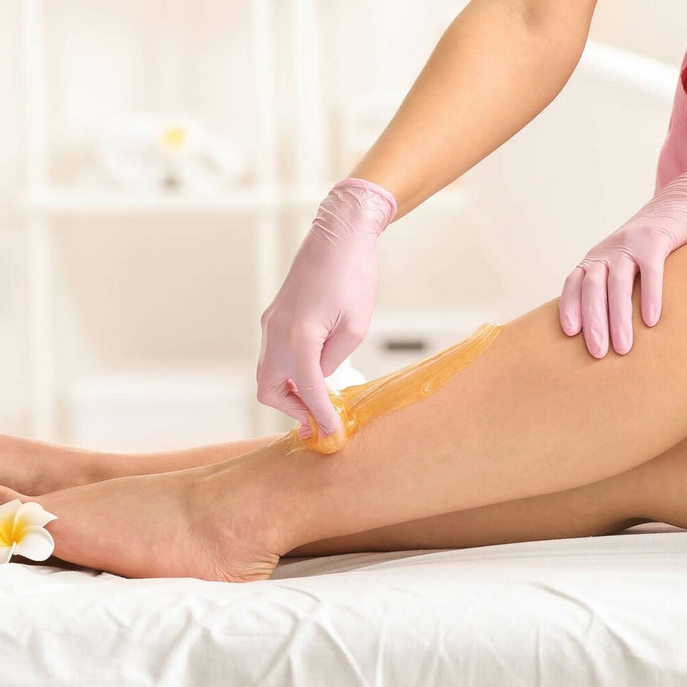 Восковая депиляция. Голени.