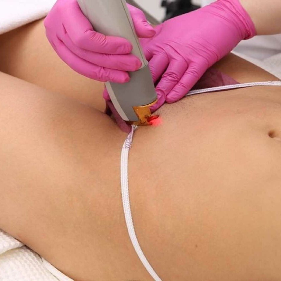 Восковая депиляция. Глубокое бикини.