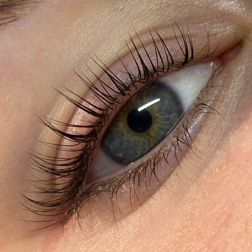 Ламинирование ресниц