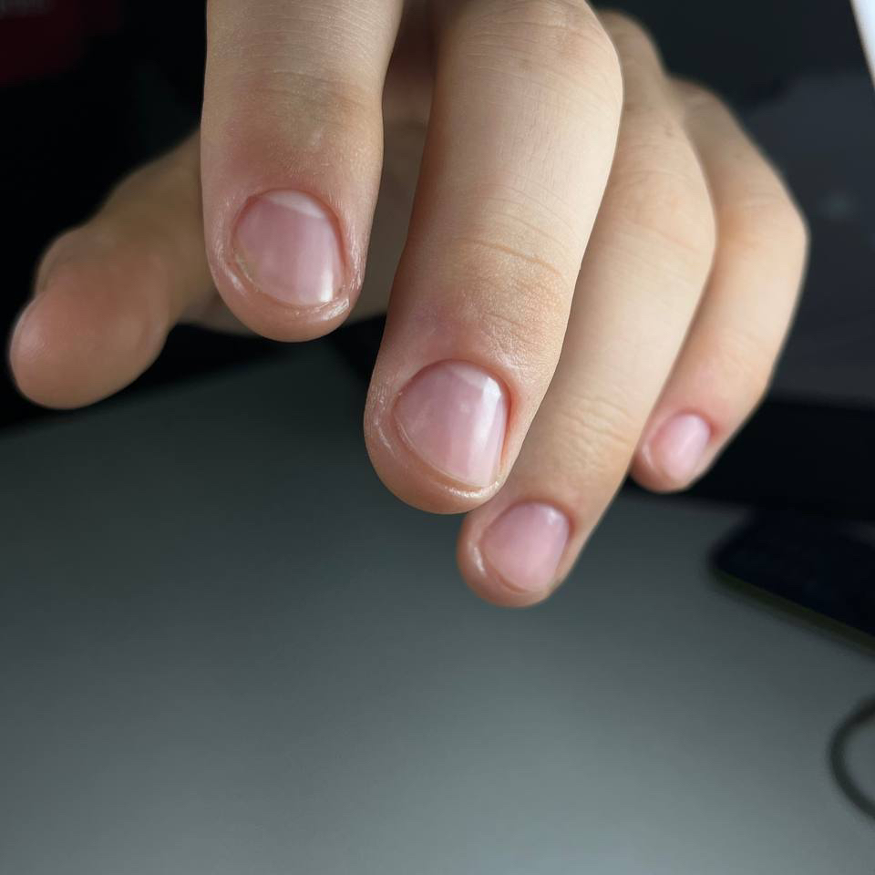 Маникюр комбинированный