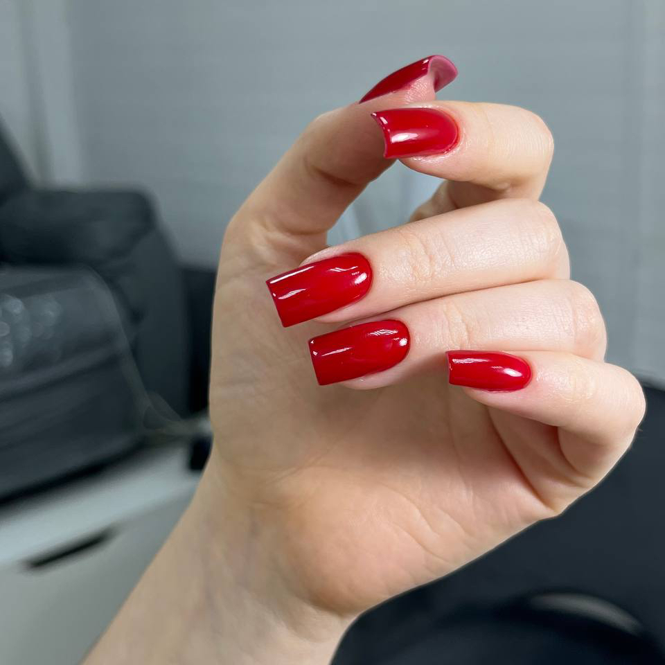 Маникюр с покрытием «Все включено!»