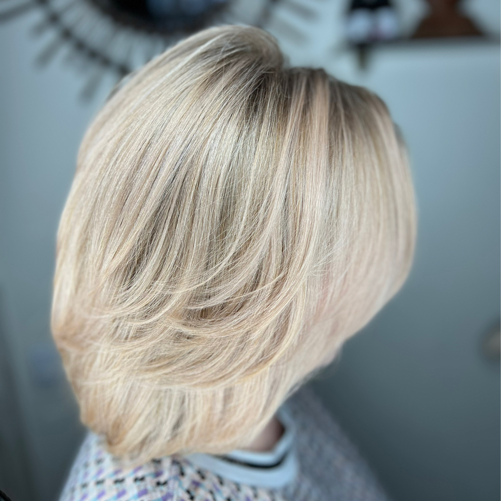 Мелирование+тонирование(средняя длина)+укладка