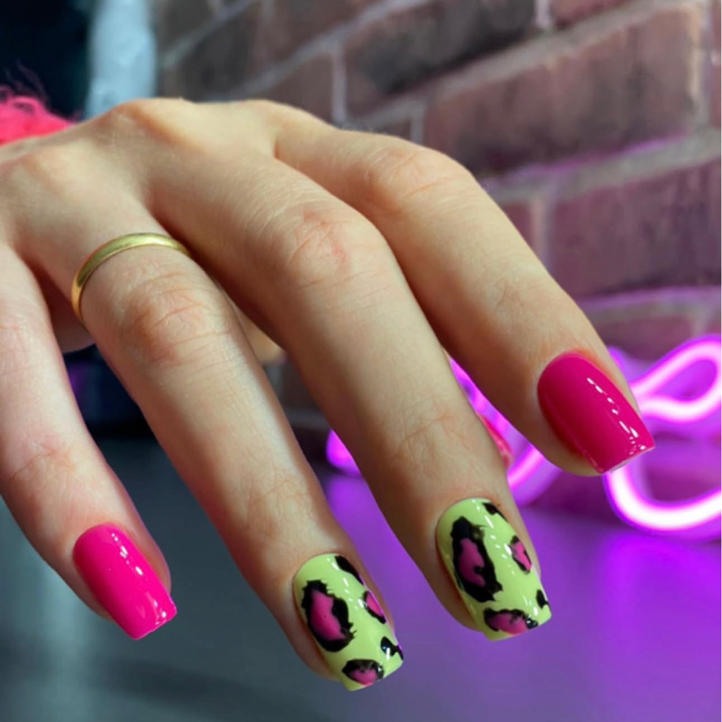 Маникюр с покрытием