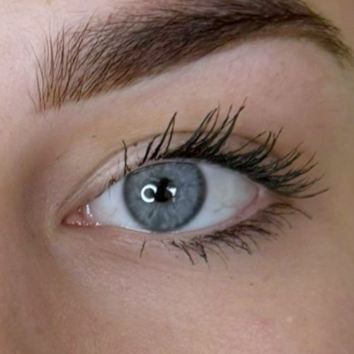 Перманентный макияж бровей