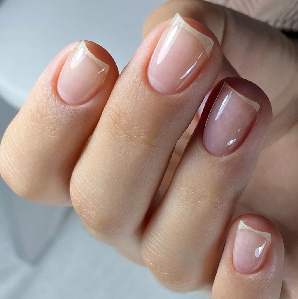 Маникюр без покрытия