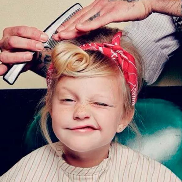 Стрижа девочки