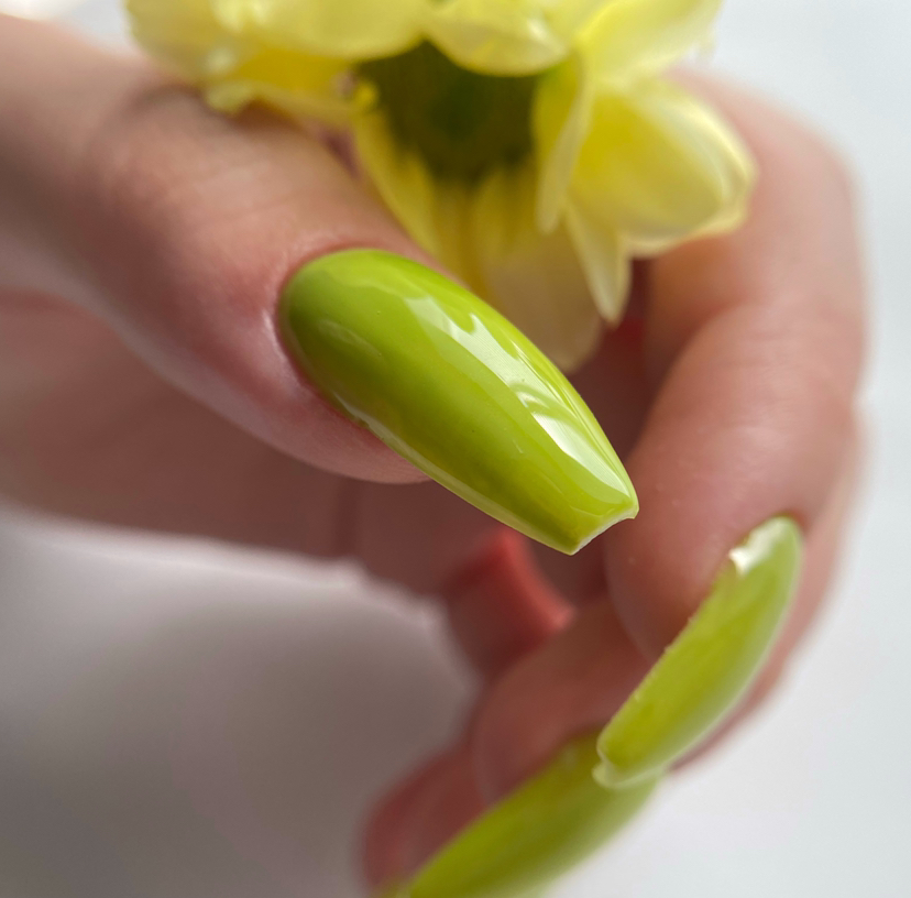 Комбинированный маникюр/укрепление гелем/ремонт 2 ногтя . Длина