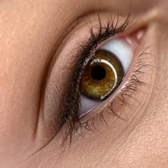 Перманентный макияж СТРЕЛКА С РАСТУШЕВКОЙ