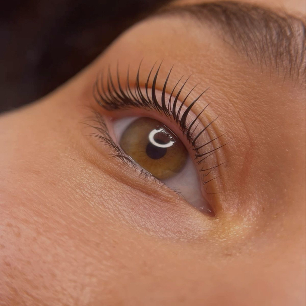 Ламинирование ресниц