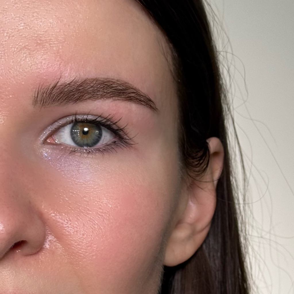 Осветление + тонирование бровей ТОП Мастер