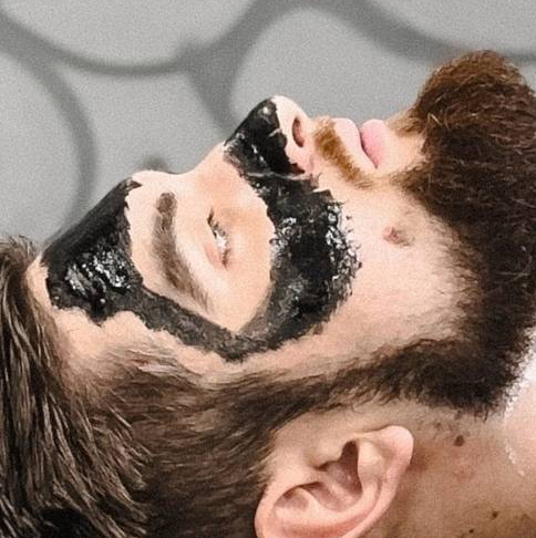 Черная маска с скрабом