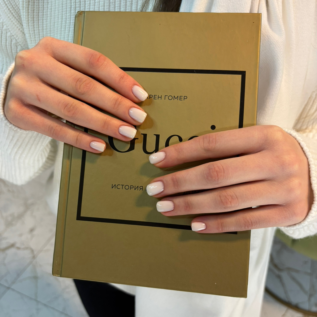 «Маникюр под ключ” (снятие, маникюр в комби/ аппаратной технике, выравнивание , однотонное покрытие Luxio/NR)