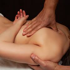 Миофасциальный массаж тела