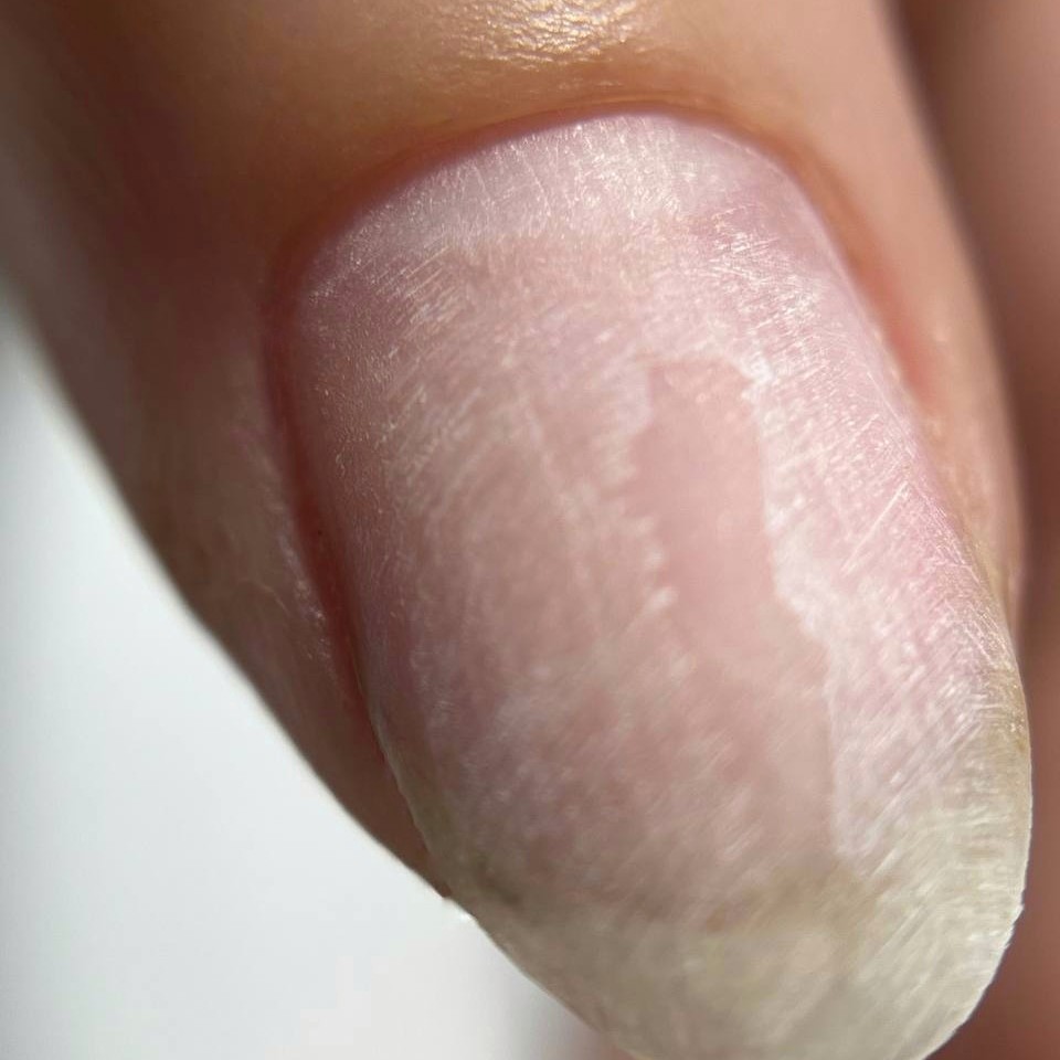 Маникюр без покрытия