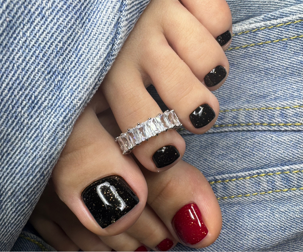 Педикюр ( обработка стопы + пальцы + покрытие гель лак, лак) + СПА уход