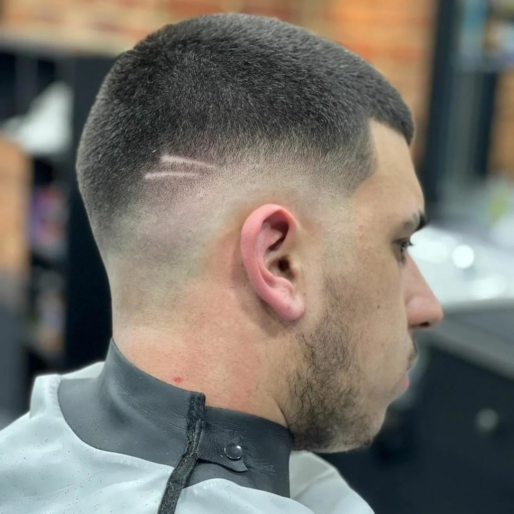 Стрижка мужская (1 насадка)наголо