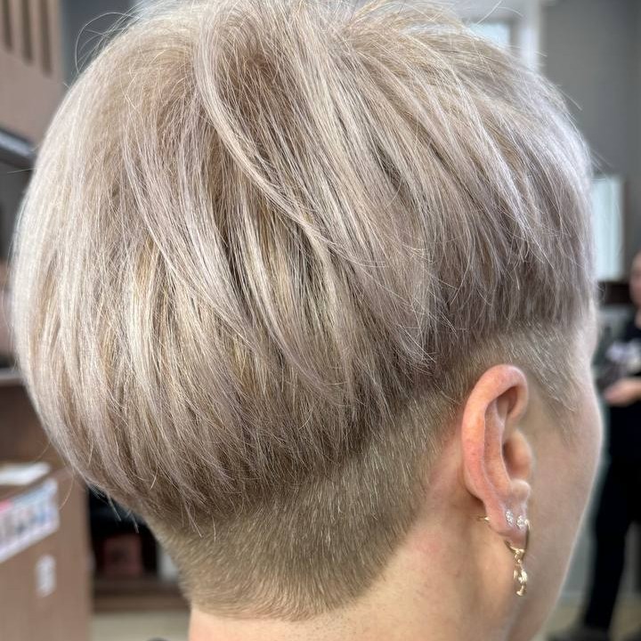 Стрижка женская