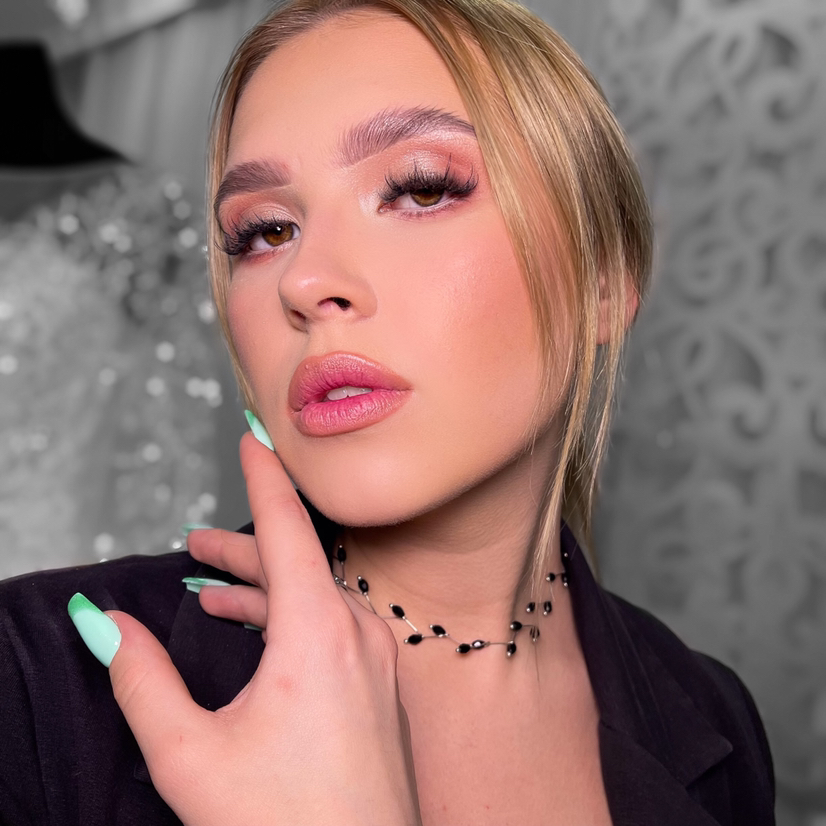 Дневной макияж