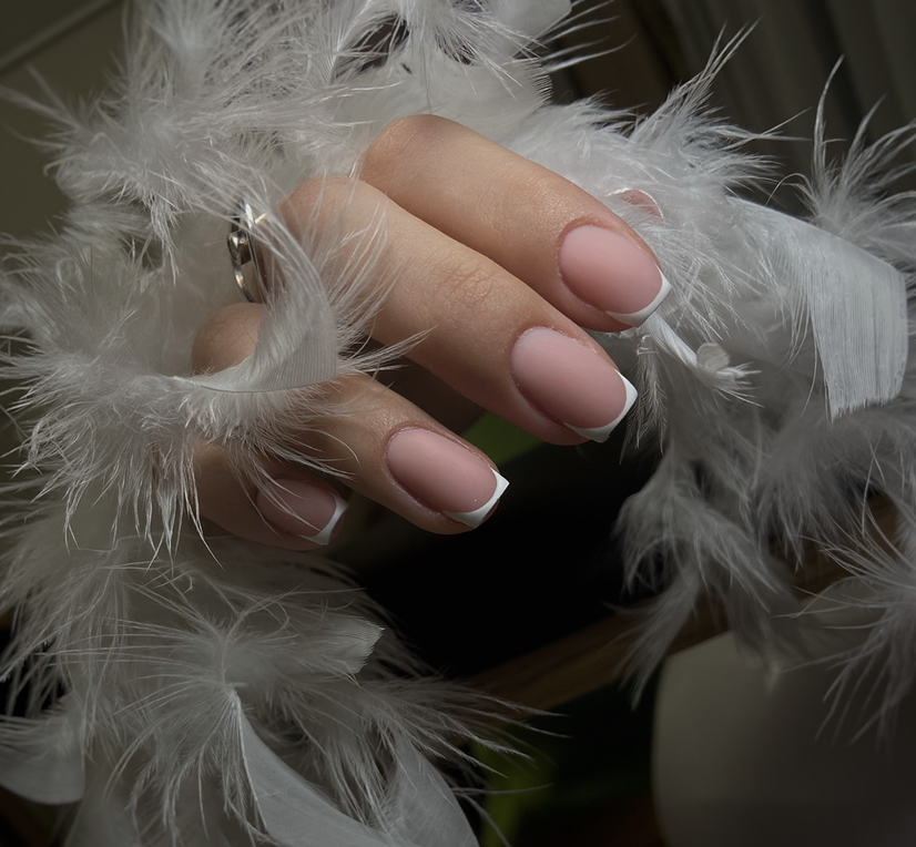 Маникюр с покрытием гель лак