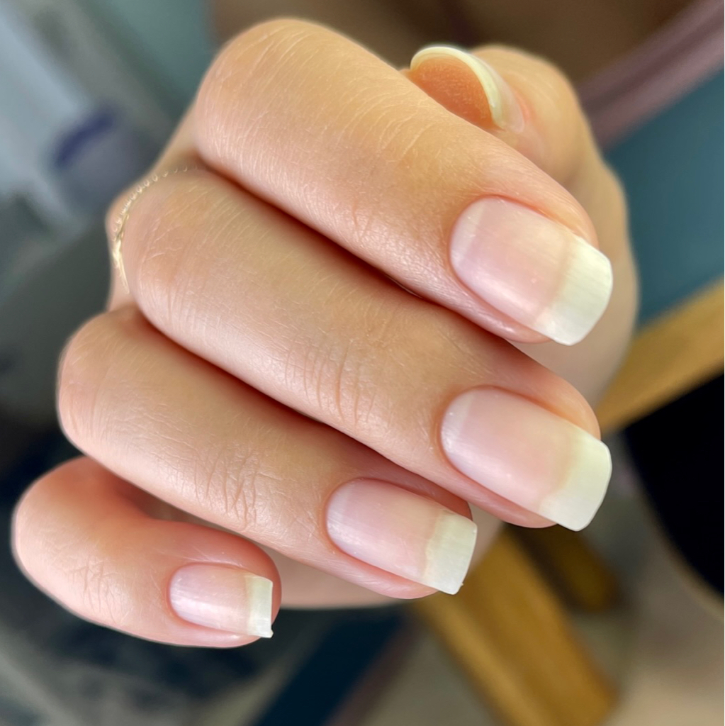 Маникюр (гигиеническая обработка)