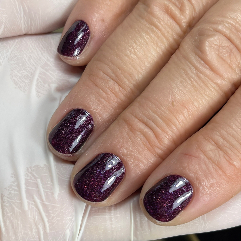 Покрытие лаком BANDI