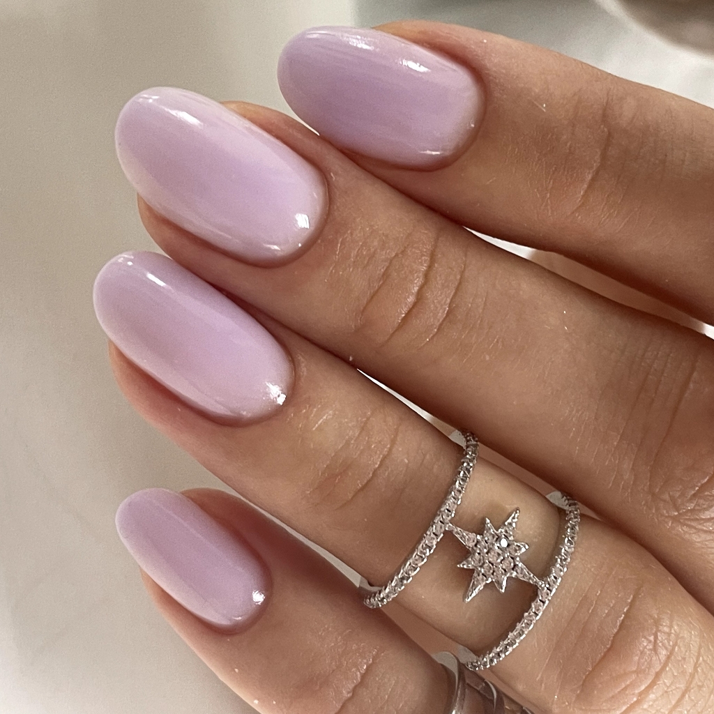 Маникюр с долговременным покрытием гель-лаком( с укреплением гелем)