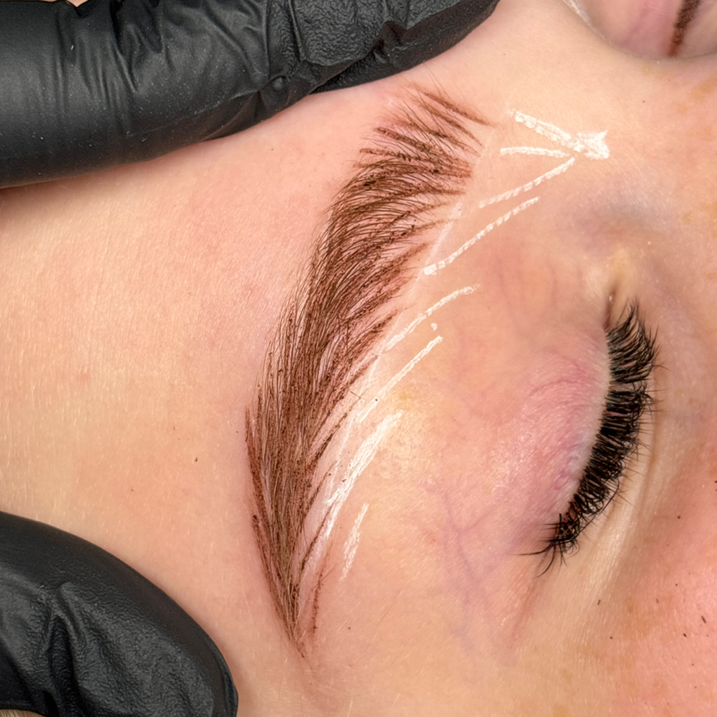 Консультация по перманентному макияжу с отрисовкой эскиза