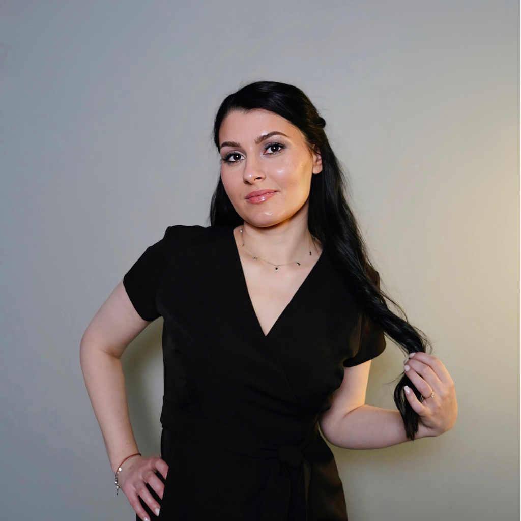 Литвинова Олеся